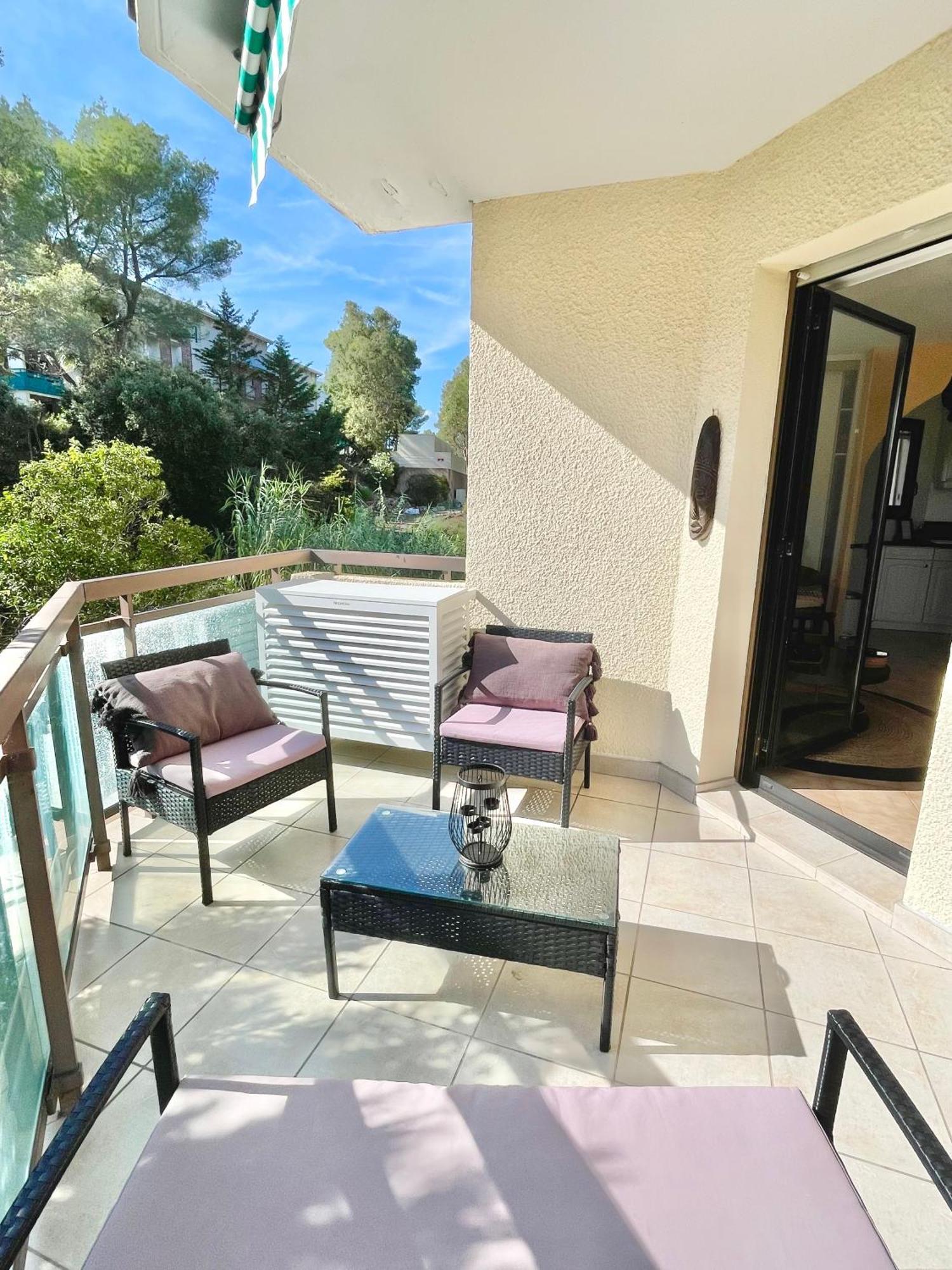 Appartement Plage Et Nature Сен-Рафаэль Экстерьер фото