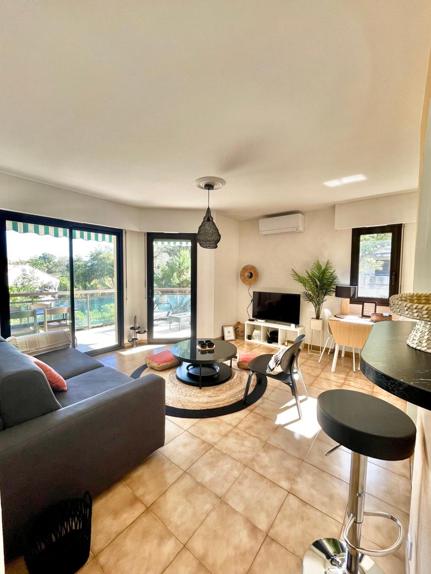 Appartement Plage Et Nature Сен-Рафаэль Экстерьер фото
